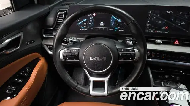 Kia Sportage 2023 — Фото 13/20