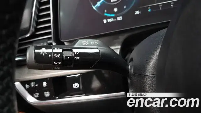 Kia Sportage 2023 — ფოტო 17/37