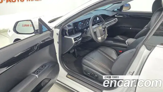 Hyundai Grandeur 2023 — Фото 15/20
