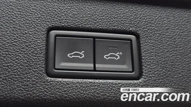 Volkswagen Touareg 2024 — Photo 13/37