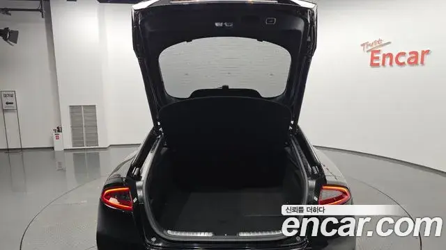 Kia Stinger 2019 — Photo 20/20