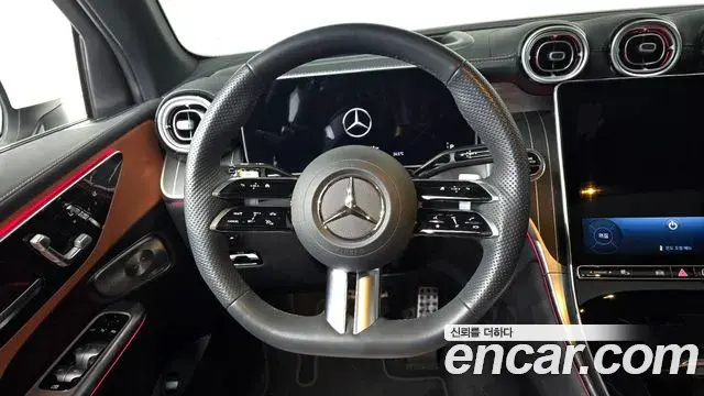 Mercedes-Benz GLC-Class 2025 — Фото 14/20