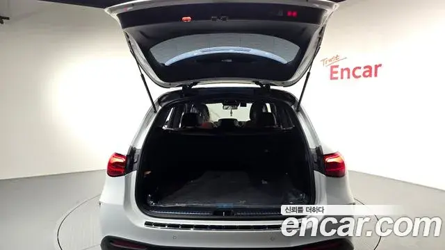 Mercedes-Benz GLC-Class 2025 — Фото 19/20