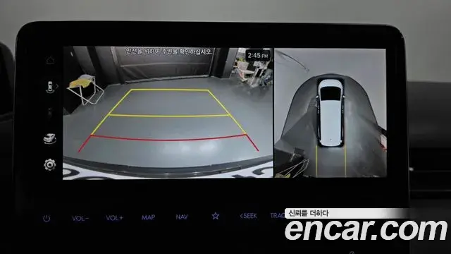 Hyundai Staria 2024 — Photo 14/20