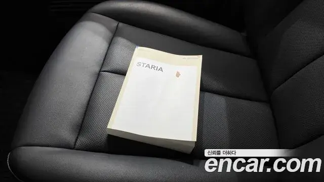 Hyundai Staria 2024 — Photo 15/20