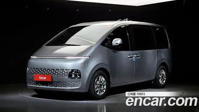 Hyundai Staria 2024 — Фото 1/20