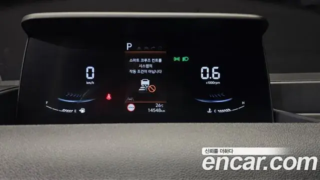 Hyundai Staria 2024 — Фото 8/20