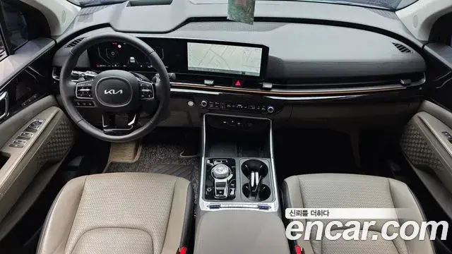 Kia Carnival 2024 — Photo 7/20
