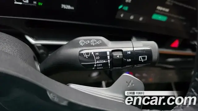 Kia Carnival 2024 — Photo 17/20