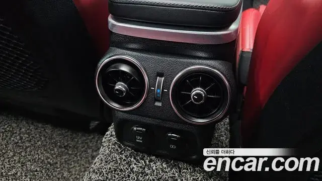 Kia Stinger Meister 2022 — Şəkil 14/35