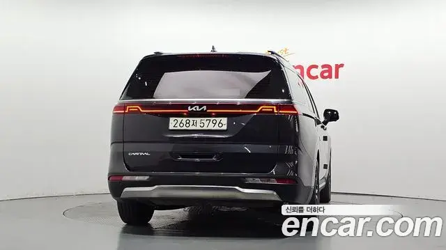 Kia Carnival 2023 — Фото 4/20