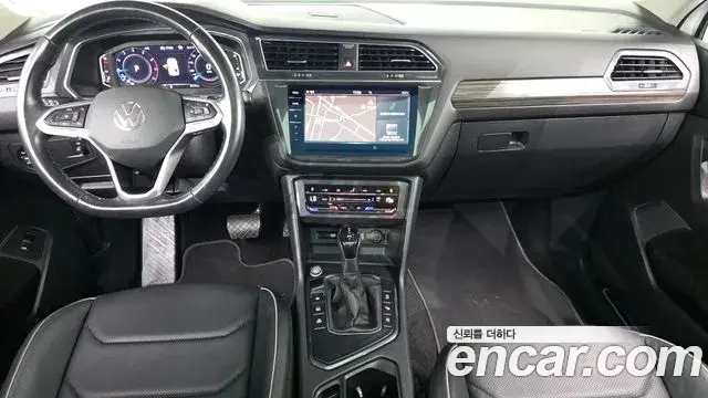 Volkswagen Tiguan Allspace 2023 — Photo 11/38