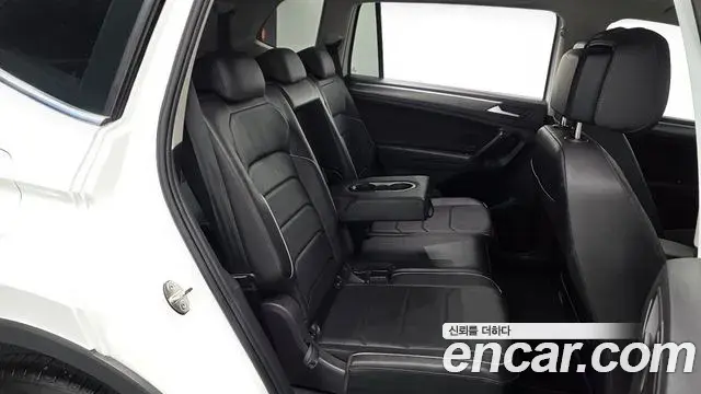 Volkswagen Tiguan Allspace 2023 — Photo 5/38