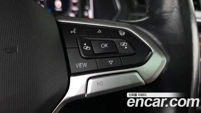 Volkswagen Tiguan Allspace 2023 — Photo 30/38