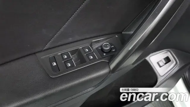 Volkswagen Tiguan Allspace 2023 — Photo 17/38