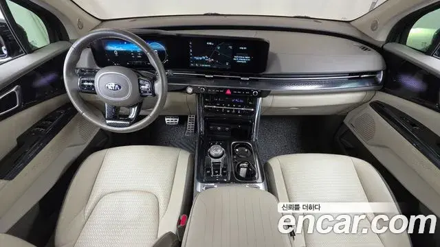 Kia Carnival 2021 — Фото 7/20