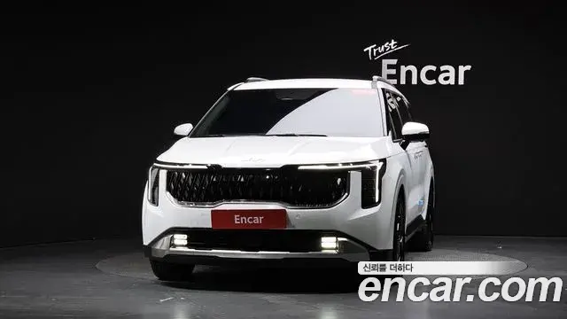 Kia Carnival 2025 — Photo 3/20