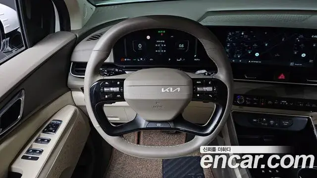 Kia Carnival 2025 — Photo 12/20