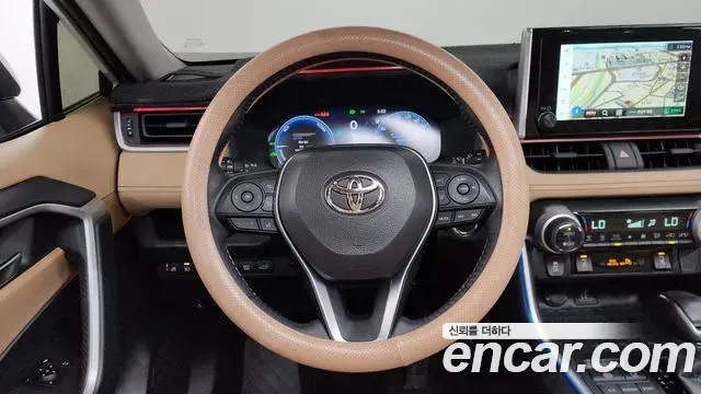 Toyota RAV4 2024 — Şəkil 12/20