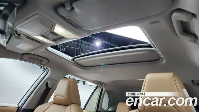 Toyota RAV4 2024 — Şəkil 18/20