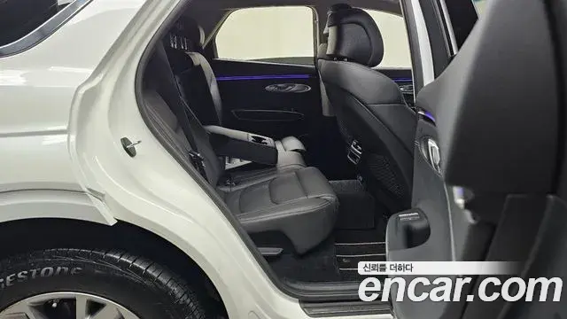 Genesis GV70 2025 — Şəkil 27/31