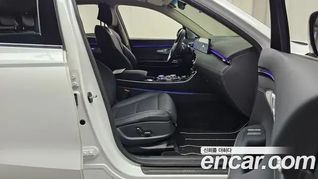 Genesis GV70 2025 — Şəkil 9/31