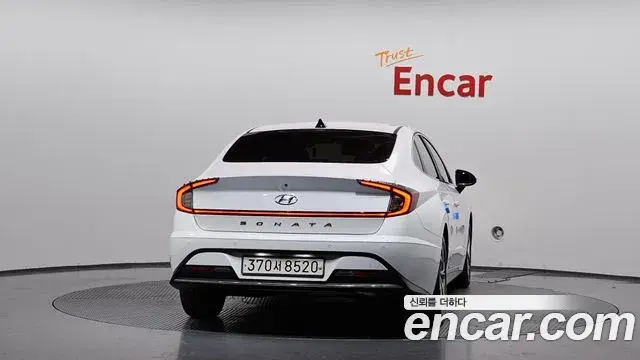 Hyundai Sonata 2020 — Фото 4/20