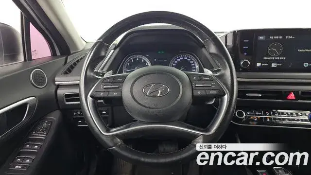Hyundai Sonata 2020 — Фото 13/20