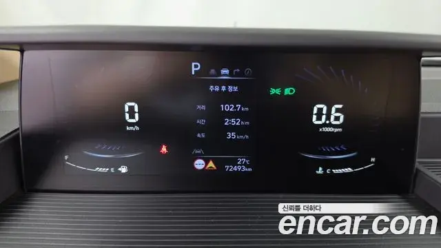 Hyundai Staria 2022 — Фото 8/20