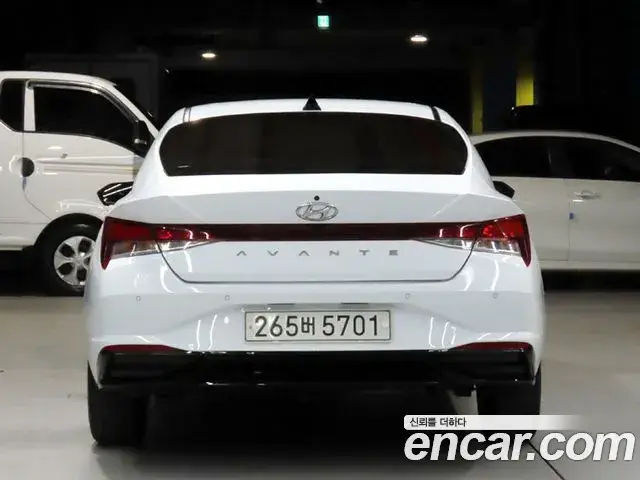 Hyundai Avante 2022 — Фото 3/20