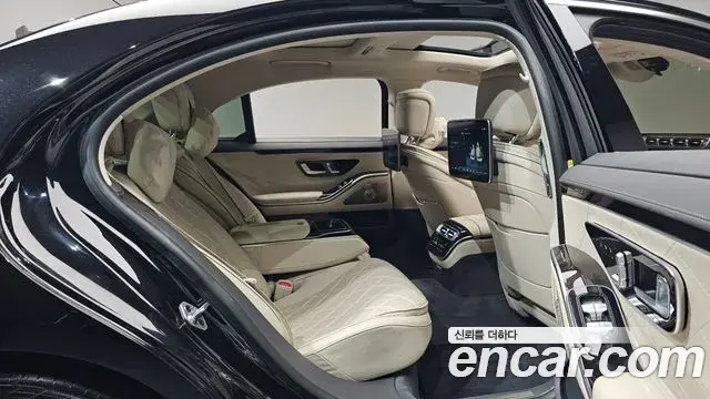 Mercedes-Benz S-Class 2021 — Фото 12/20