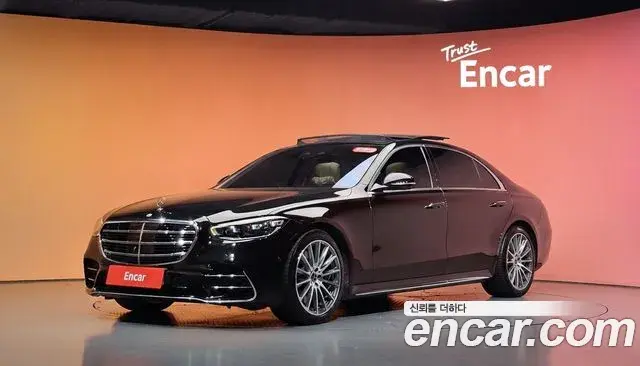 Mercedes-Benz S-Class 2021 — Фото 1/20