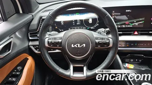 Kia Sportage 2022 — Фото 12/20