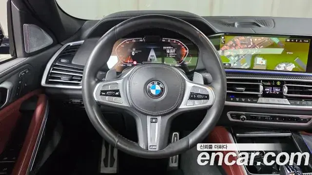 BMW X6 2021 — Фото 14/20