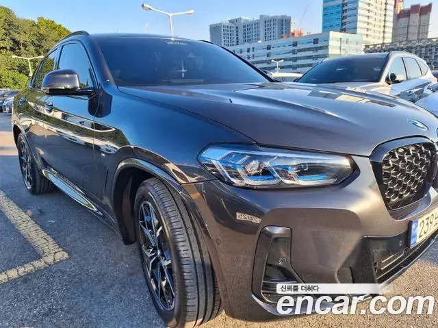 BMW X4 2023 — Photo 20/20