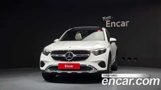 Mercedes-Benz GLC-Class 2026 — Фото 3/20