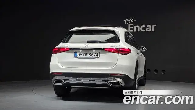 Mercedes-Benz GLC-Class 2026 — Фото 4/20