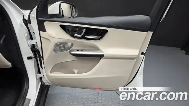 Mercedes-Benz GLC-Class 2026 — Фото 19/20