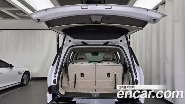 Hyundai Santa Fe 2023 — Фото 20/20