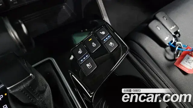 Kia Sportage 2022 — Фото 17/20