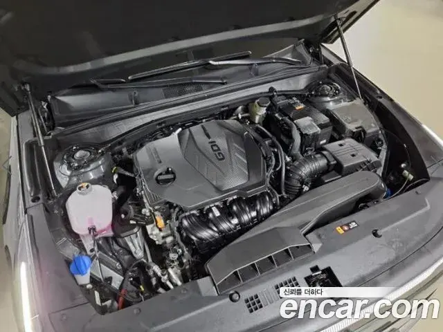 Kia K8 2025 — Şəkil 3/18