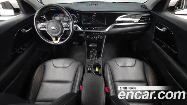 Kia Niro 2021 — Photo 7/20