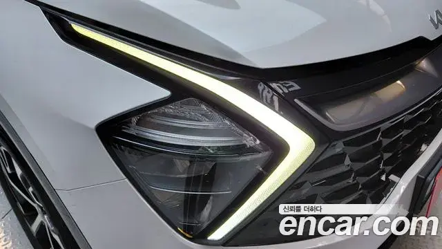 Kia Sportage 2022 — Şəkil 24/32
