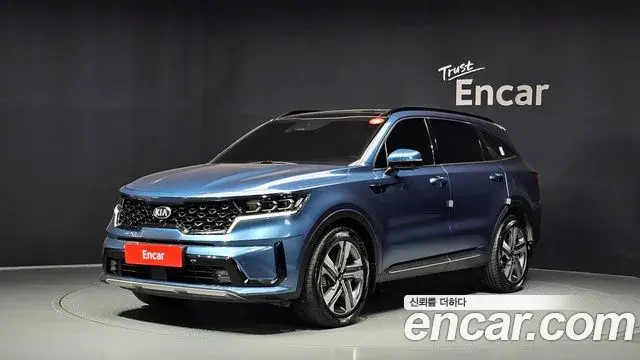 Kia Sorento 2021 — Фото 1/20