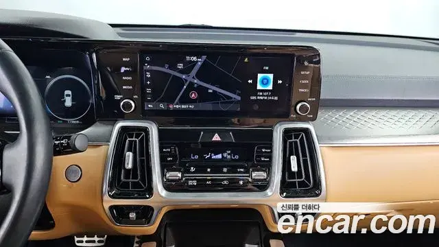 Kia Sorento 2021 — Фото 14/20