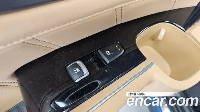 Kia Sorento 2021 — Фото 19/20