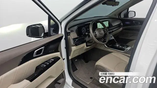 Kia Carnival 2022 — Photo 10/20