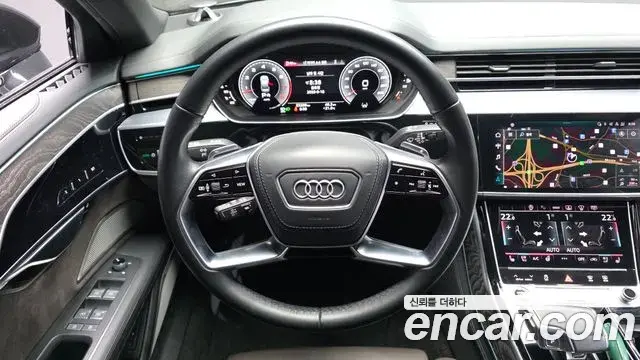 Audi A8 2023 — Фото 14/20