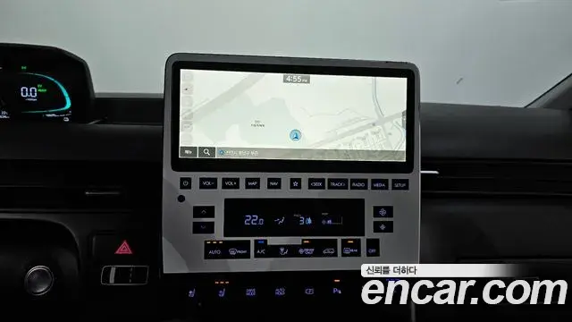 Hyundai Staria 2025 — Фото 15/20