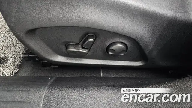 Jeep Compass 2022 — ფოტო 7/39